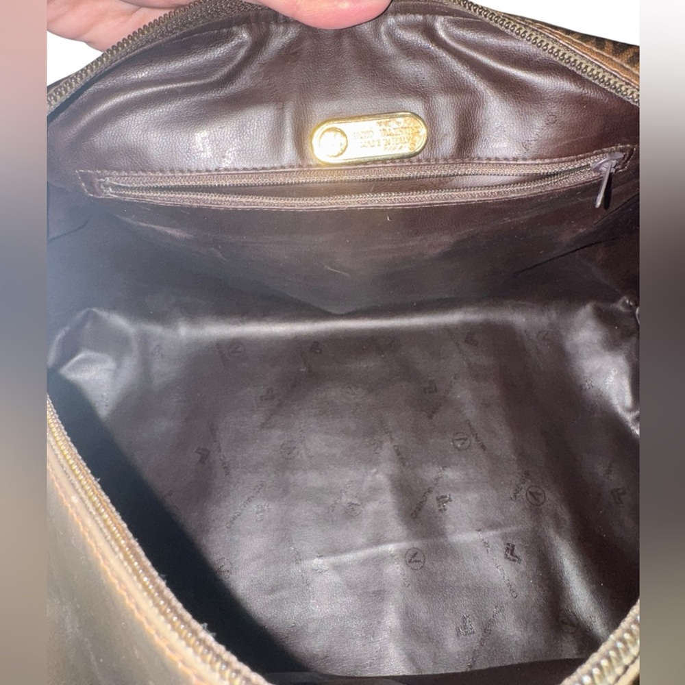 Mario Valentino Boston Bag - Picture 11 of 15